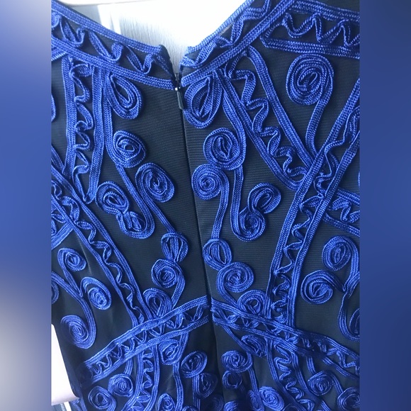 NWT $320 JS Collections stunning blue dress sheer sleeves  size 2 - Picture 6 of 9